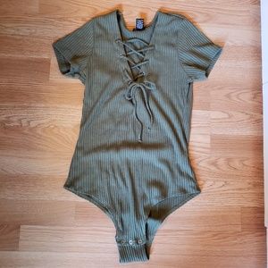 Green Short Sleeve Bodysuit Top M